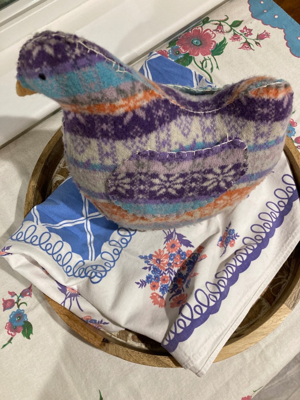 UP-CYCLED SWEATER HEN PILLOW